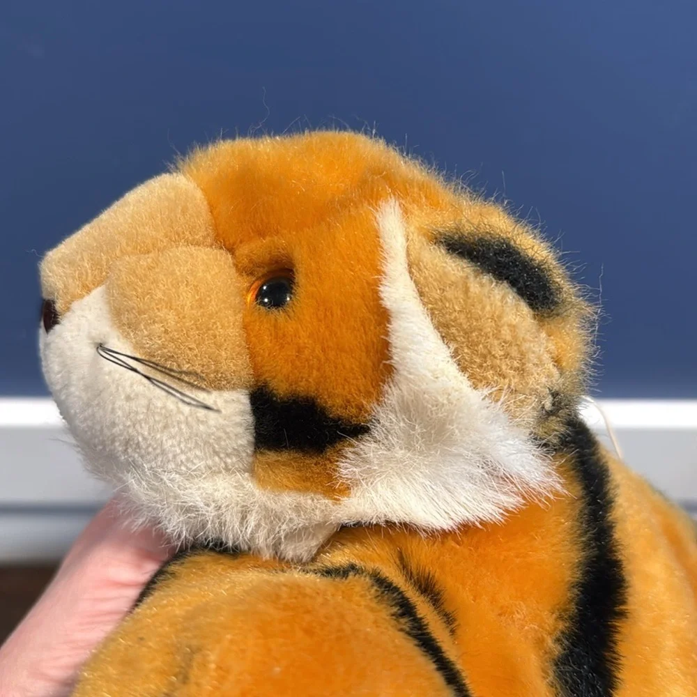 Vintage PreferredPlush Plush Tiger Vintage laying down Stuffed Animal